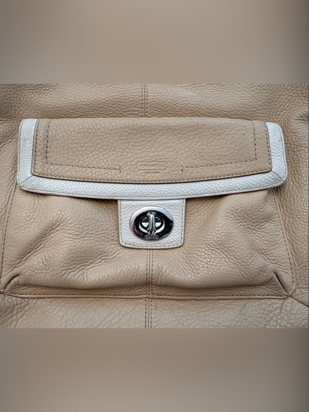 Coach Pebbled Leather Hobo Shoulder Bag | Beige Cream | Turn-Lock Pocket Purse - Picture 7 of 8